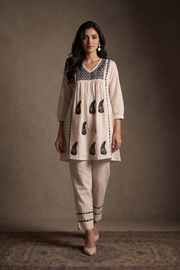 Oasis – Hand-Embroidered Chikankari 2 Piece
