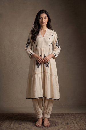 Halo – Hand-Embroidered Chikankari 2 Piece