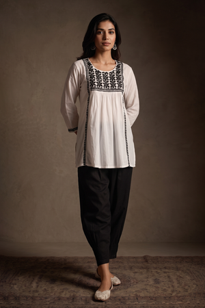Frost – Hand-Embroidered Chikankari 2 Piece