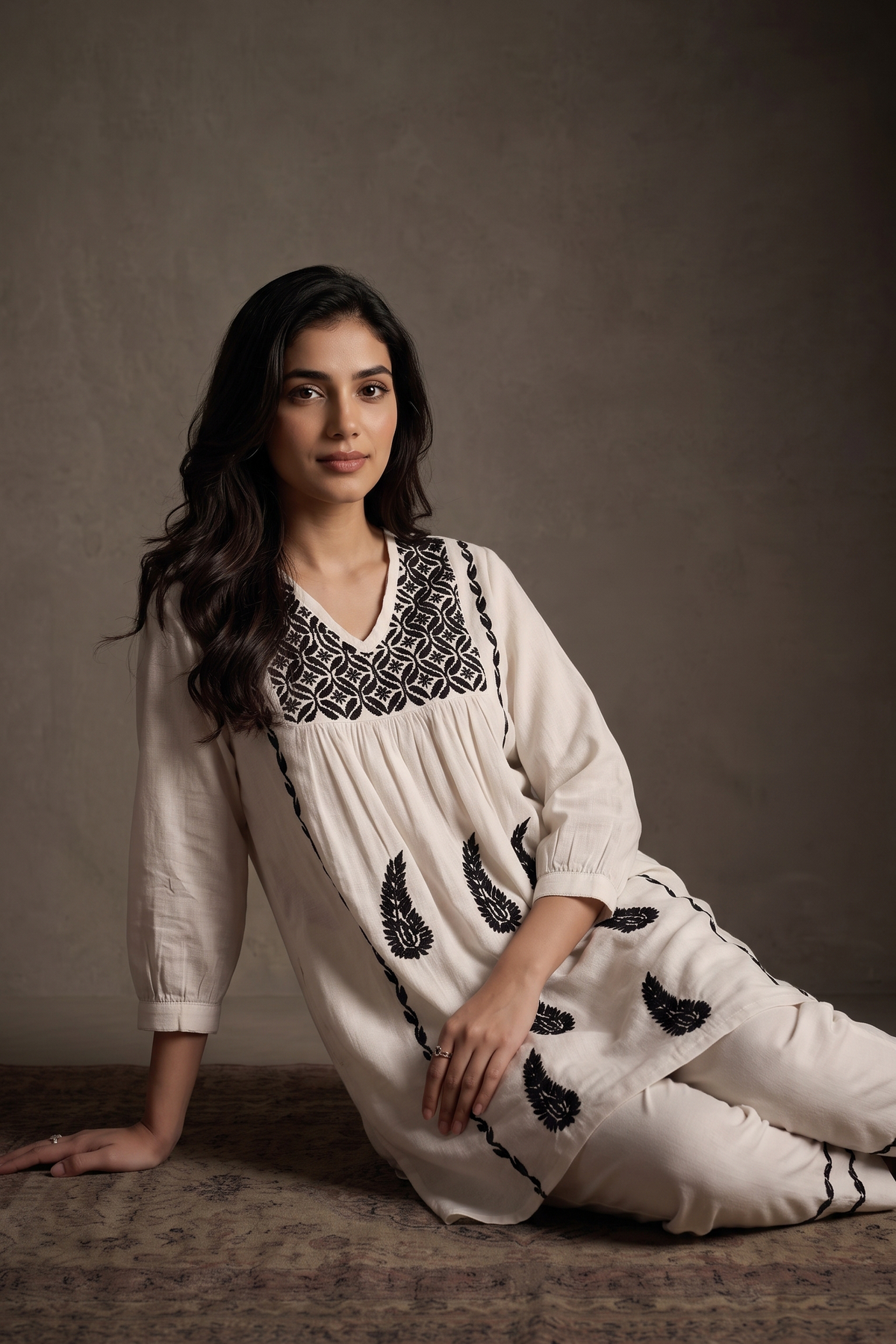 Oasis – Hand-Embroidered Chikankari 2 Piece
