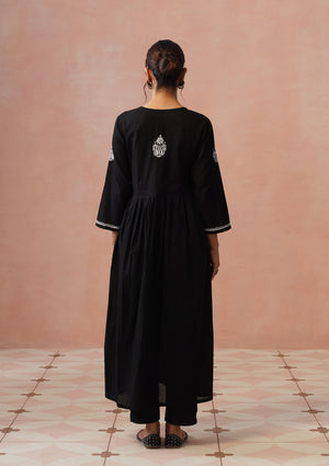 Ash – Hand-Embroidered Chikankari 2 Piece
