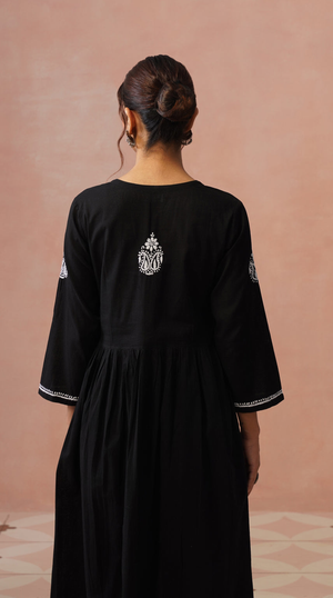 Ash – Hand-Embroidered Chikankari 2 Piece
