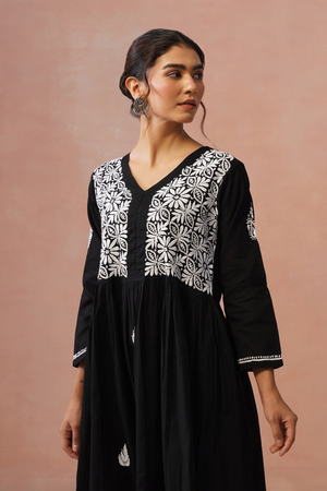 Ash – Hand-Embroidered Chikankari 2 Piece