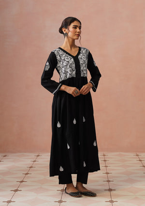 Ash – Hand-Embroidered Chikankari 2 Piece