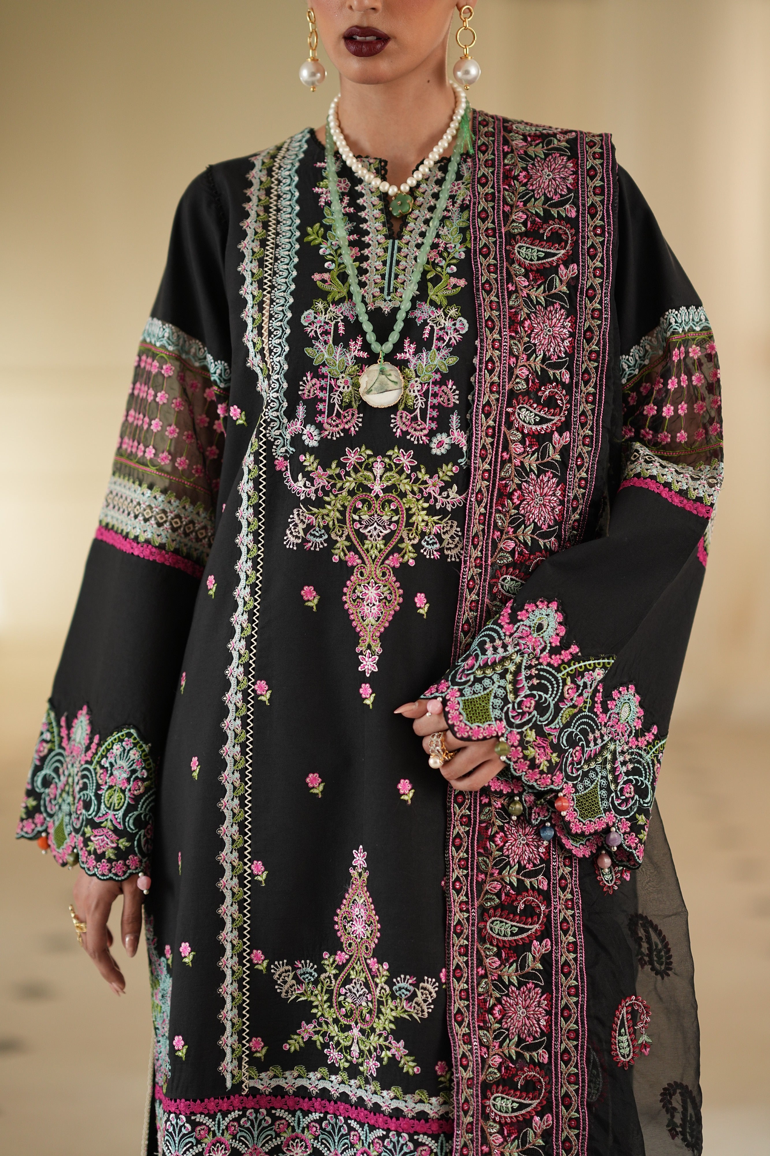 Pivoine - Luxury Lawn