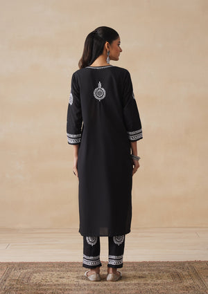 Ember – Hand-Embroidered Chikankari 2 Piece