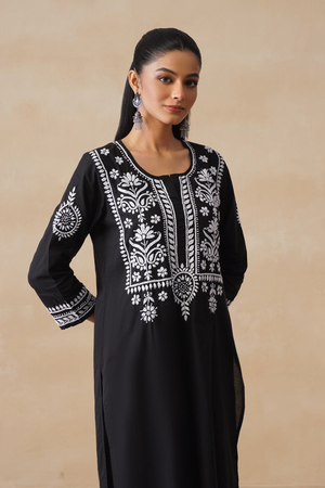 Ember – Hand-Embroidered Chikankari 2 Piece