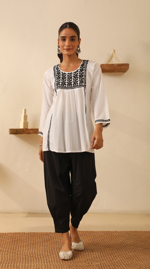 Frost – Hand-Embroidered Chikankari 2 Piece