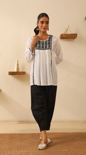 Frost – Hand-Embroidered Chikankari 2 Piece